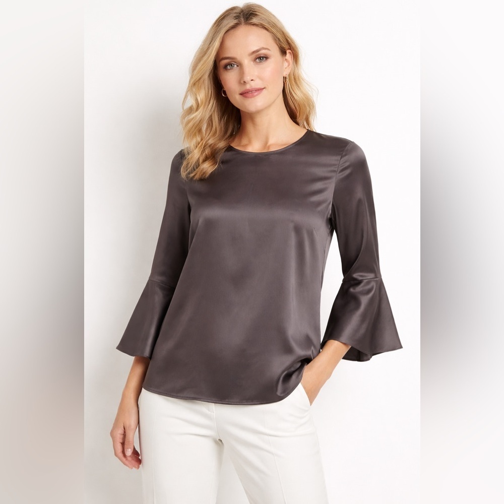 Lafayette 148. y Silk 100% Flare  3/4 Sleeve Blouse , size Small‎